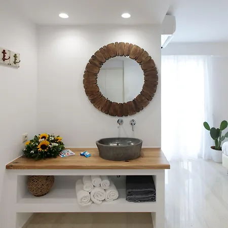 Margo Aparthotel Naxos City