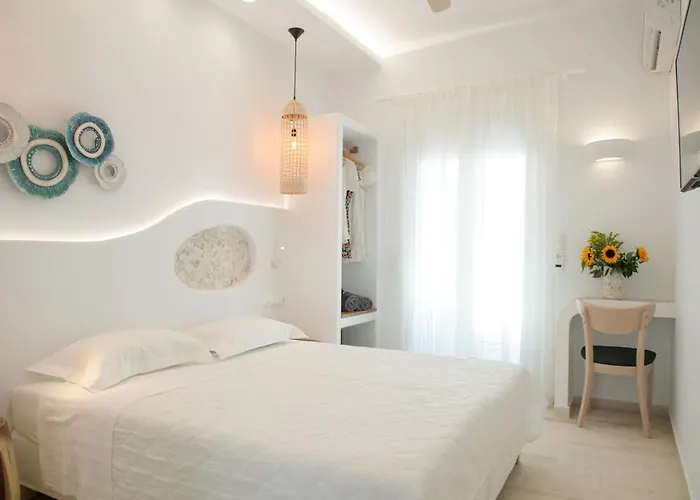 Aparthotel Margo Naxos City