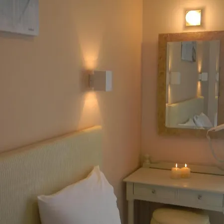 Margo מלון דירות