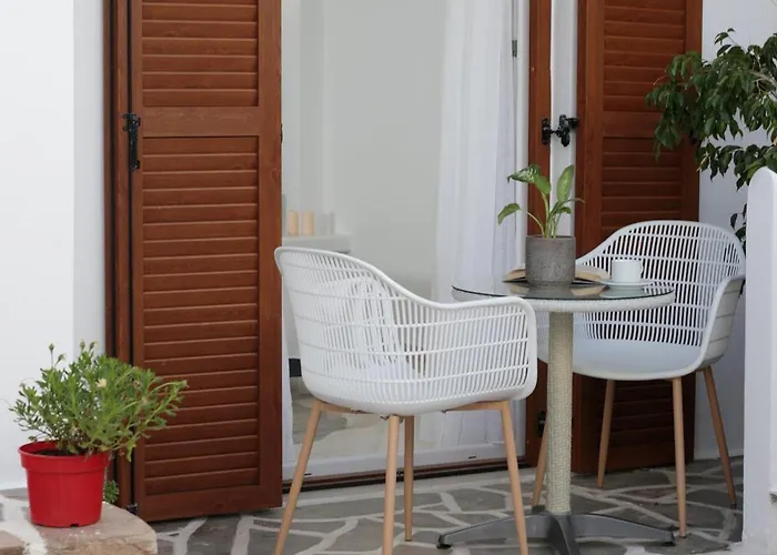 马戈一室公寓酒店 Naxos City