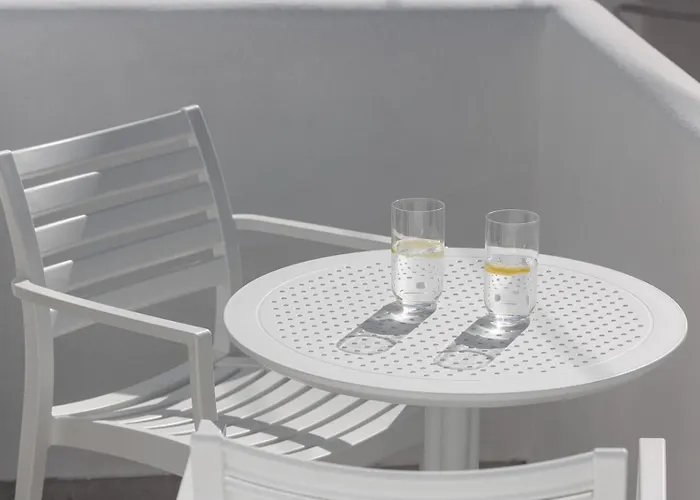 马戈一室公寓酒店 4*